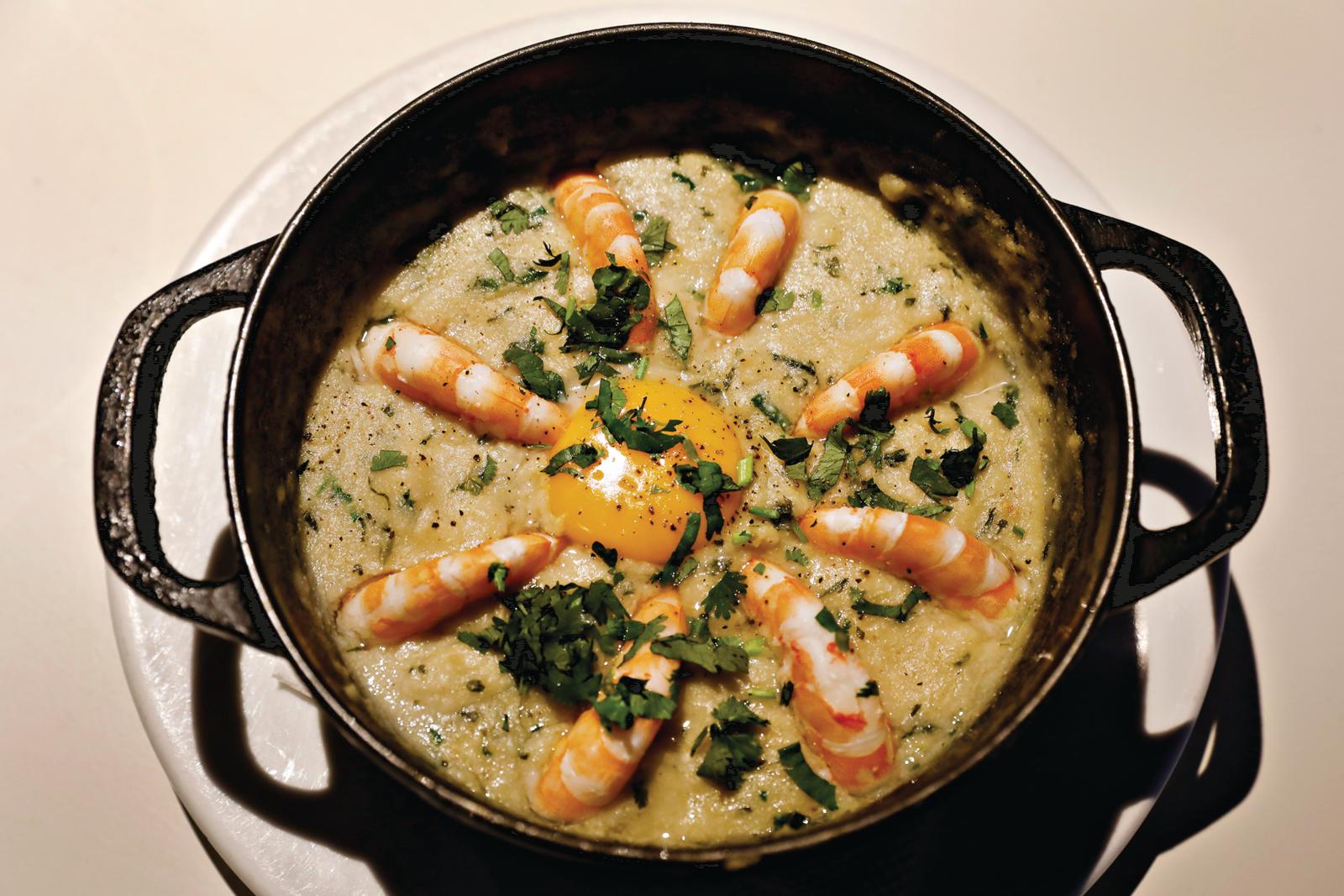 Açorda de camarão — gastronomia alentejana perto da Quinta dos Citrinos