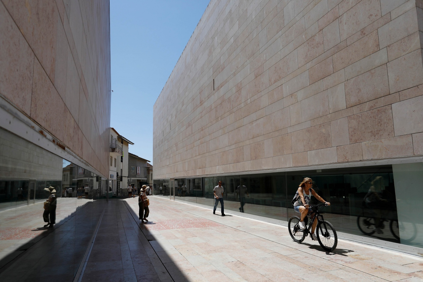 Centro de Artes de Sines — cultura e música na Costa Vicentina