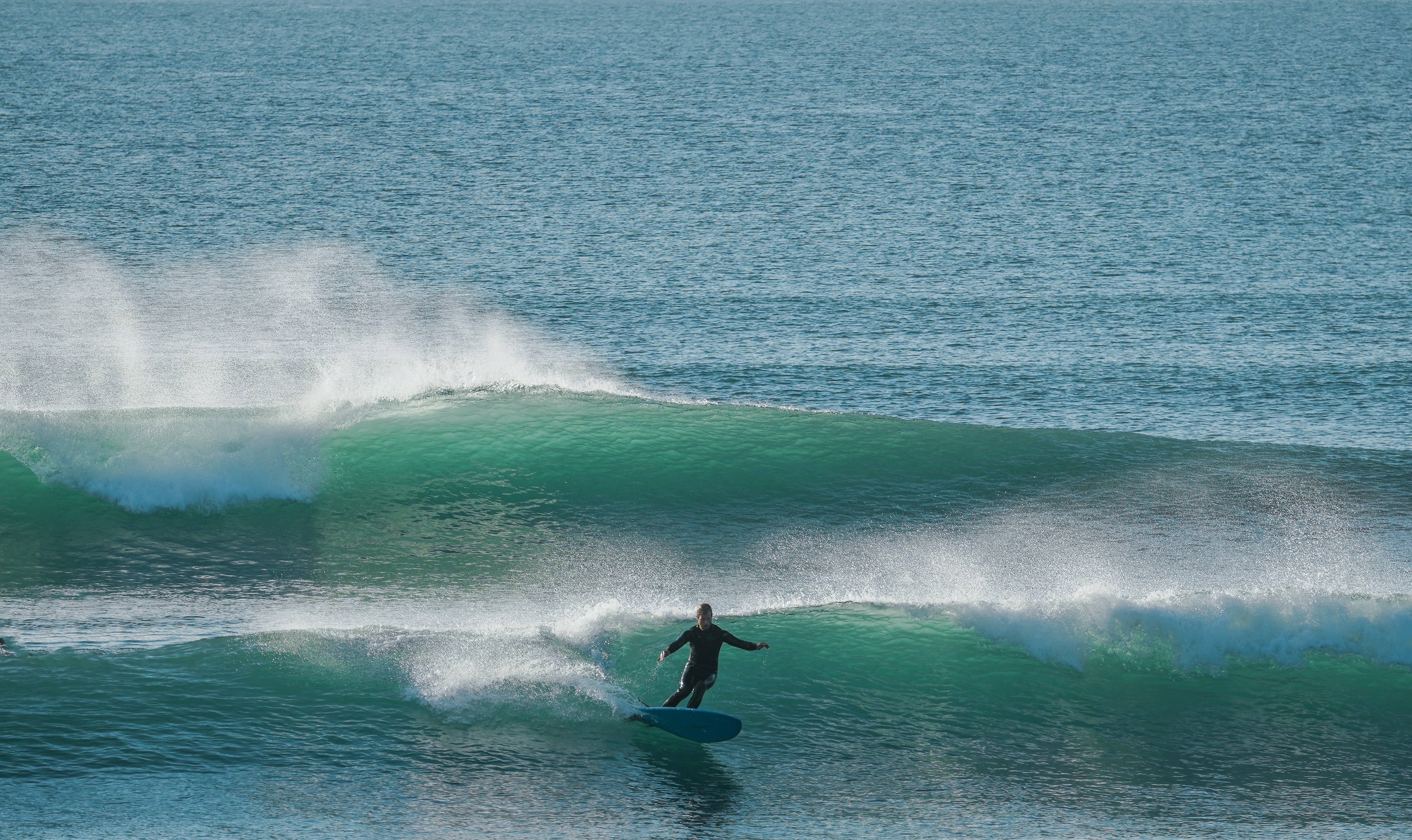 Surf na Costa Vicentina — ondas atlânticas para todos os níveis
